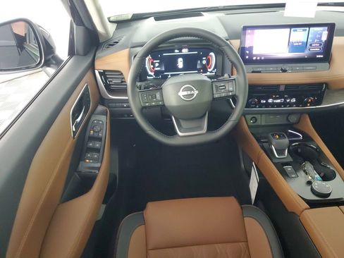 New 2026 Nissan Rogue Platinum w/ Platinum Premium Package AWD/4WD image 14