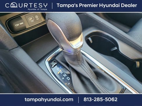 Used 2019 Hyundai Santa Fe SE image 30