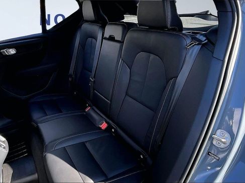 Used 2023 Volvo XC40 B5 Plus w/ Driver Assist Package image 22