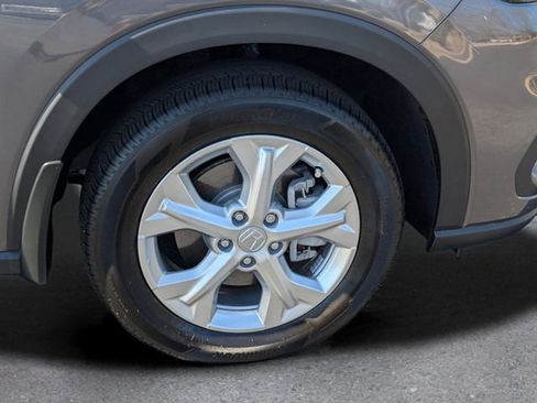 Used 2025 Honda HR-V LX image 6