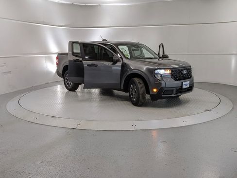 New 2026 Ford Maverick XLT image 7