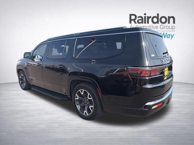 Used 2024 Jeep Wagoneer L Series III w/ Flexible Seating Group AWD/4WD image 5