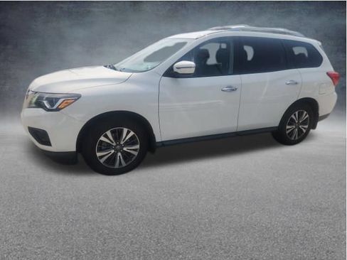 Used 2017 Nissan Pathfinder SV FWD image 13