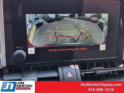 Used 2025 Toyota RAV4 XLE w/ Convenience Package FWD image 20