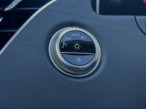 New 2025 Mercedes-Benz E 350 4MATIC Sedan image 30