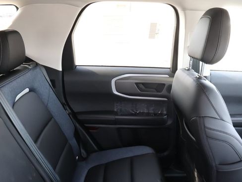 New 2025 Ford Bronco Sport Outer Banks w/ Outer Banks Tech Package+ AWD/4WD image 17