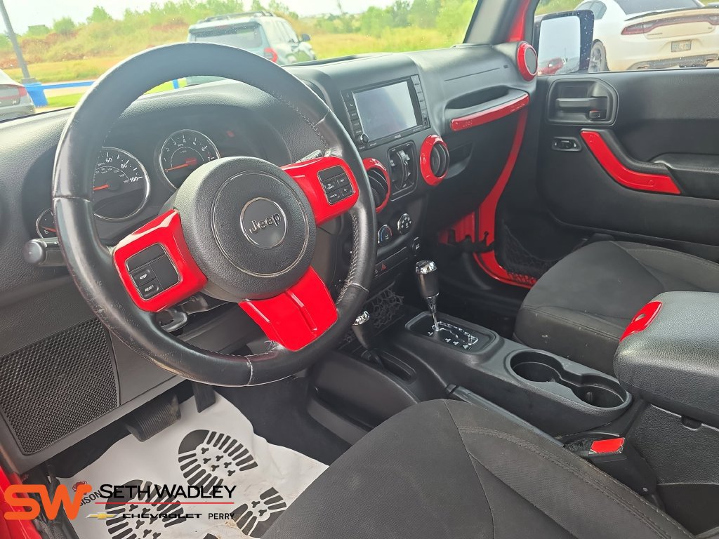 Used 2015 Jeep Wrangler Unlimited Sport w/ Quick Order Package 24S AWD/4WD image 15