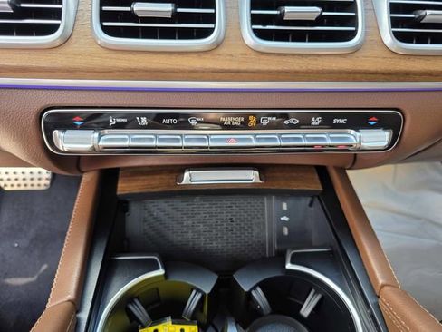 Certified 2024 Mercedes-Benz GLS 450 4MATIC image 14