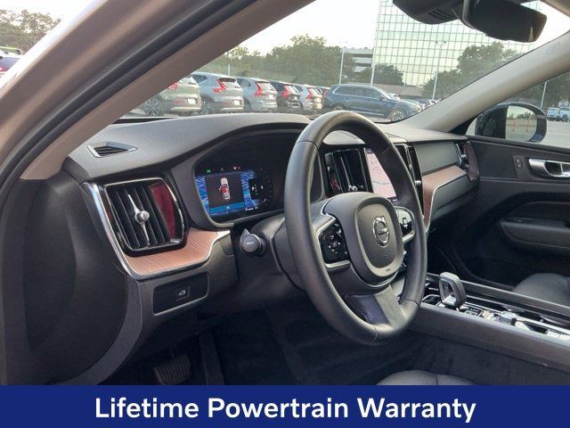 Certified 2024 Volvo XC60 B5 Plus w/ Protection Package Premier AWD/4WD image 15