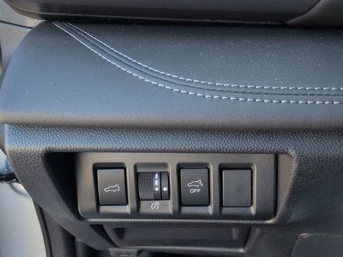 Certified 2025 Subaru Outback Limited w/ Popular Package #2 image 23