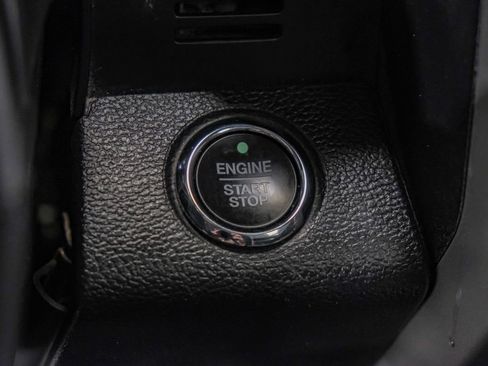 Used 2019 Ford F250 Lariat w/ Lariat Ultimate Package AWD/4WD image 29