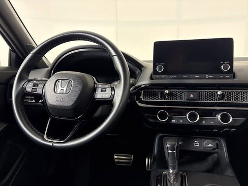 Used 2023 Honda Civic Sport image 21