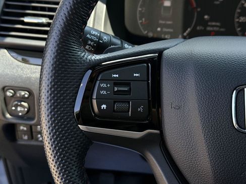 Certified 2024 Honda Ridgeline Black Edition image 20