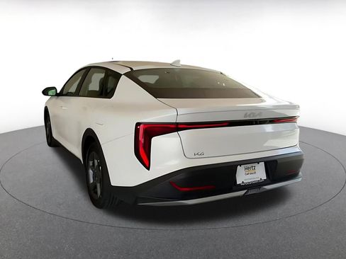 Used 2025 Kia K4 LXS image 10