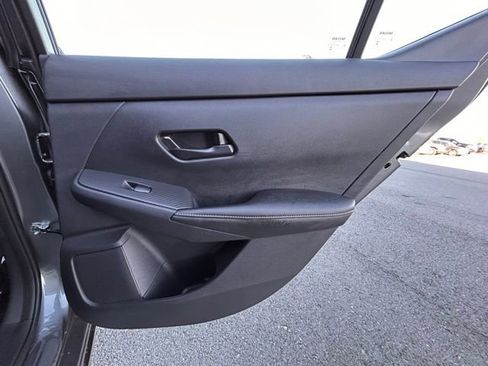 New 2025 Nissan Sentra SV image 33