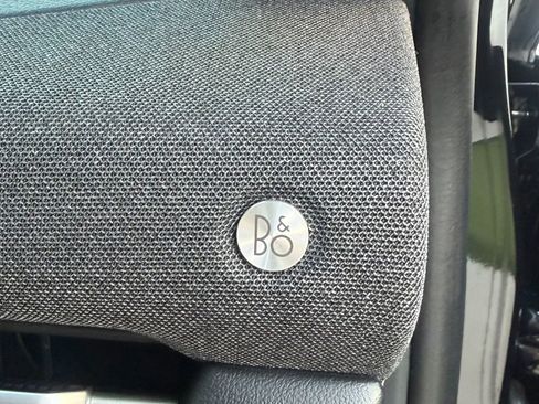 Used 2025 Ford Explorer ST-Line w/ ST-Line Street Pack image 26