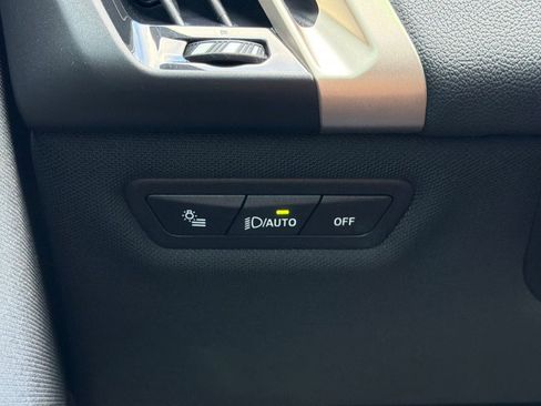 Used 2024 BMW iX xDrive50 w/ Premium Package image 38