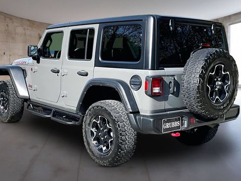 Used 2023 Jeep Wrangler Unlimited Rubicon w/ Cold Weather Group AWD/4WD image 14