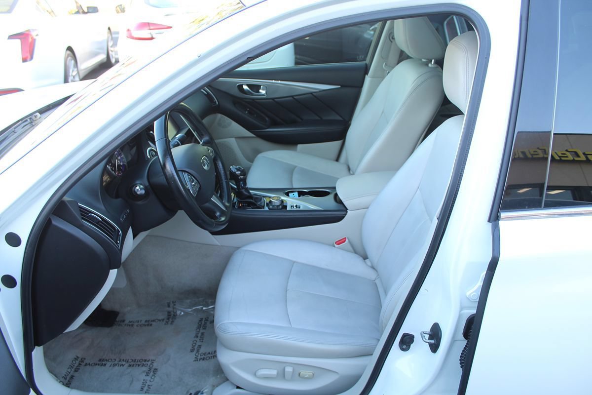Used 2015 INFINITI Q50 Premium w/ Navigation Package RWD image 21