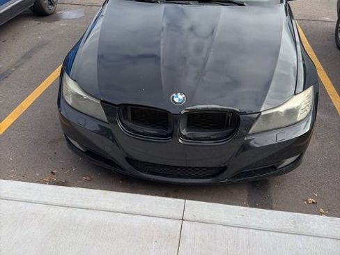 Used 2011 BMW 328i xDrive Sedan image 2