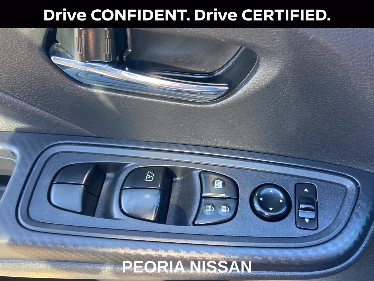 Certified 2023 Nissan Versa SV FWD image 30