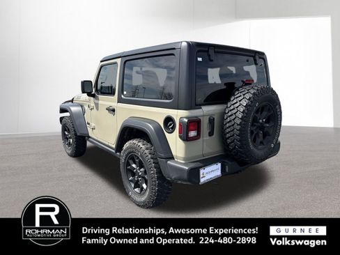 Used 2022 Jeep Wrangler Willys image 7