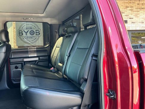 Used 2017 Ford F250 Lariat w/ Lariat Ultimate Package AWD/4WD image 13