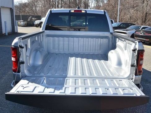 New 2026 RAM 1500 4x4 Crew Cab image 33