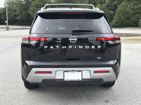 Used 2024 Nissan Pathfinder SL w/ SL Premium Package FWD image 28