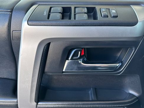 Used 2014 Toyota 4Runner Limited AWD/4WD image 11