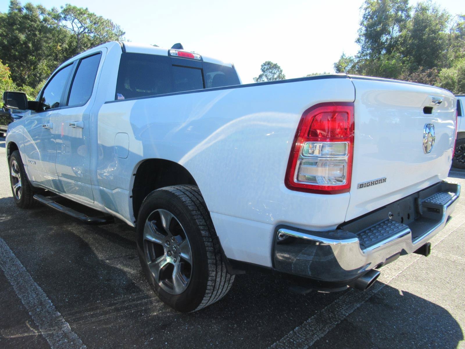 Used 2020 RAM 1500 Big Horn RWD image 3