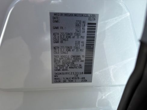 New 2026 Nissan Pathfinder Platinum AWD/4WD image 36