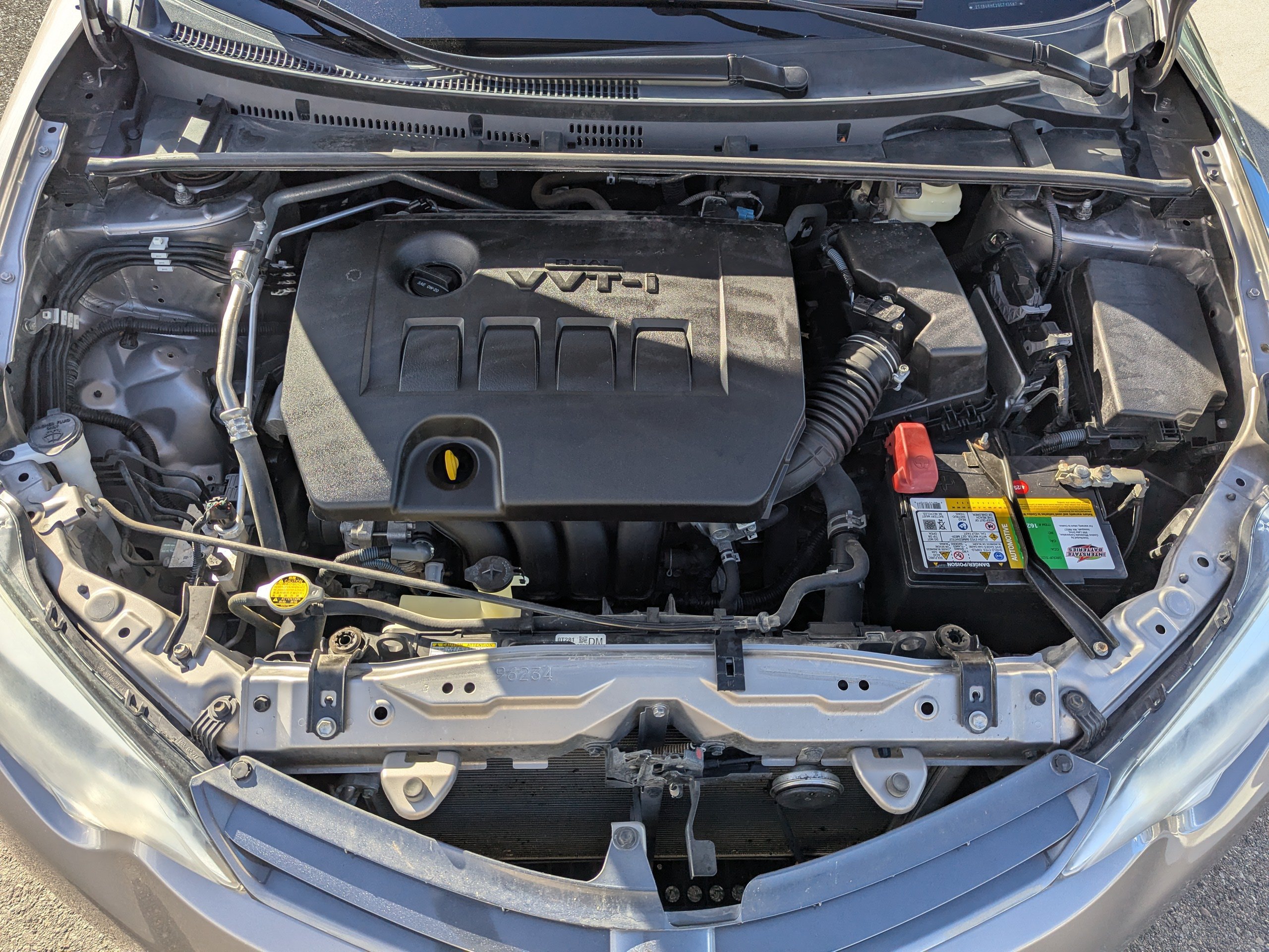 Used 2016 Toyota Corolla LE FWD image 48