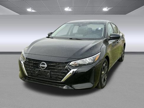 Used 2024 Nissan Sentra SV FWD image 7
