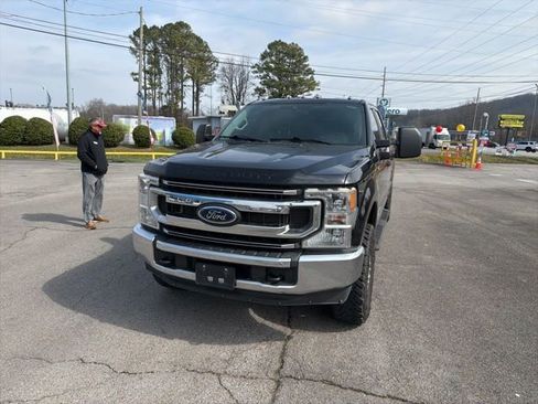 Used 2021 Ford F250 XL w/ STX Appearance Package image 5