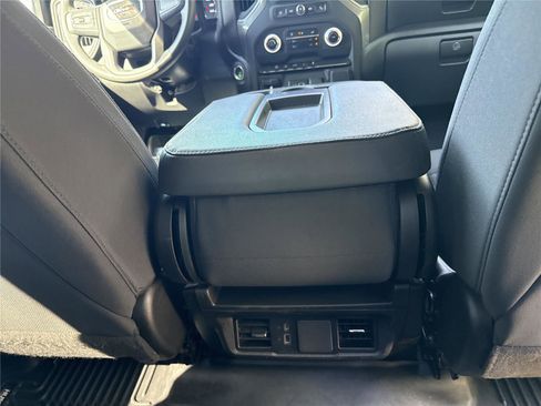 Used 2024 GMC Sierra 2500 Pro w/ Convenience Package image 26