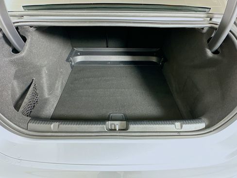 Used 2023 Mercedes-Benz EQE 500 4MATIC Sedan image 28