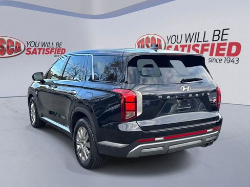Used 2023 Hyundai Palisade SE w/ Cargo Package image 5
