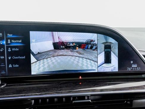 Used 2023 Cadillac Escalade Premium Luxury image 42