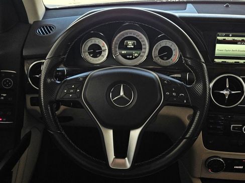 Used 2014 Mercedes-Benz GLK 350 4MATIC image 10