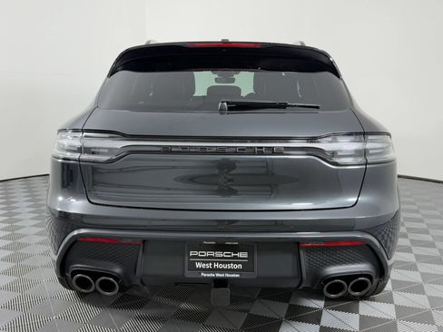 Certified 2026 Porsche Macan AWD/4WD image 10