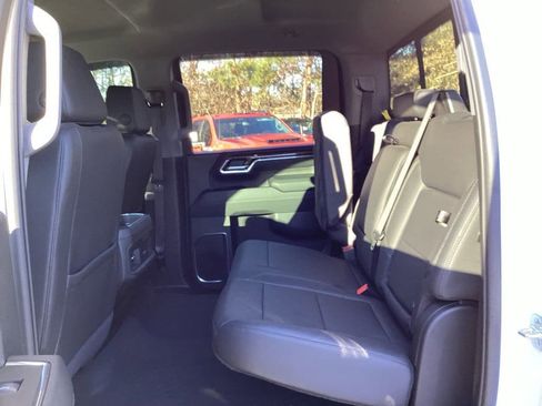 Used 2025 Chevrolet Silverado 2500 LT w/ All Star Edition image 4