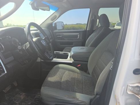 Used 2016 RAM 1500 Big Horn AWD/4WD image 3
