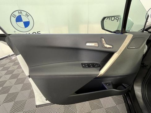 Certified 2025 BMW iX xDrive50 image 26
