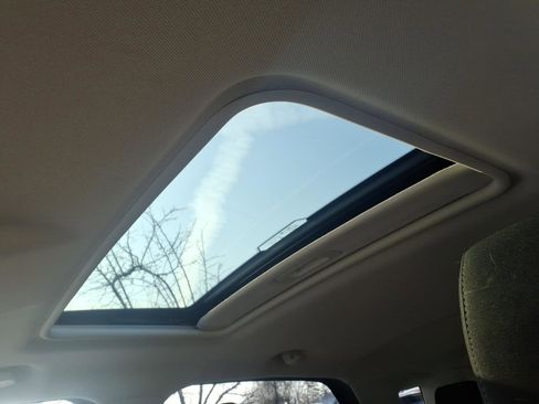 Used 2019 Ford EcoSport SE image 14