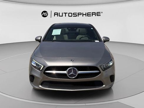 Used 2019 Mercedes-Benz A 220 4MATIC image 2