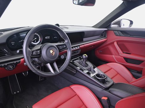 Used 2022 Porsche 911 GT3 image 30