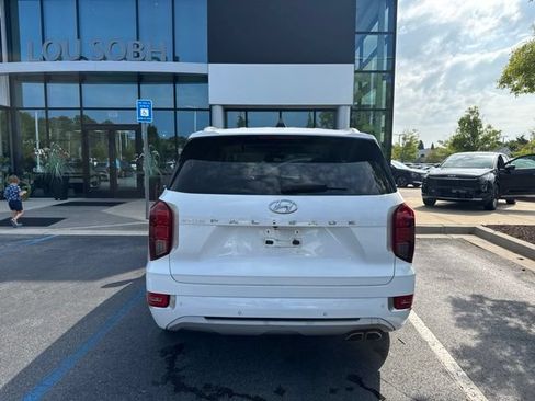 Used 2022 Hyundai Palisade Limited FWD image 4
