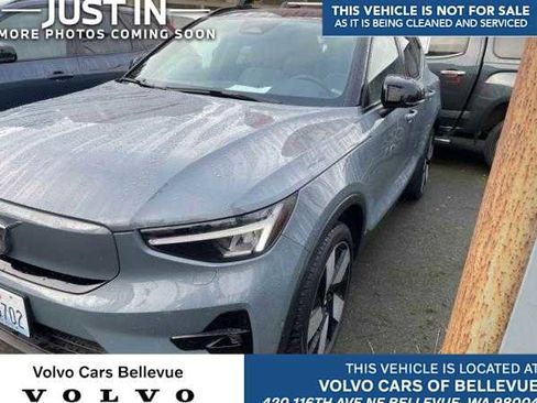 Used 2023 Volvo XC40 Recharge Ultimate AWD/4WD image 1