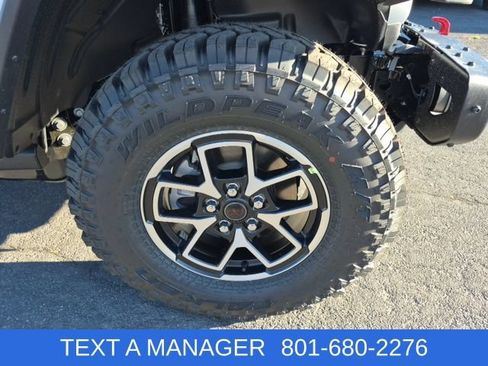 New 2026 Jeep Gladiator Sport AWD/4WD image 7